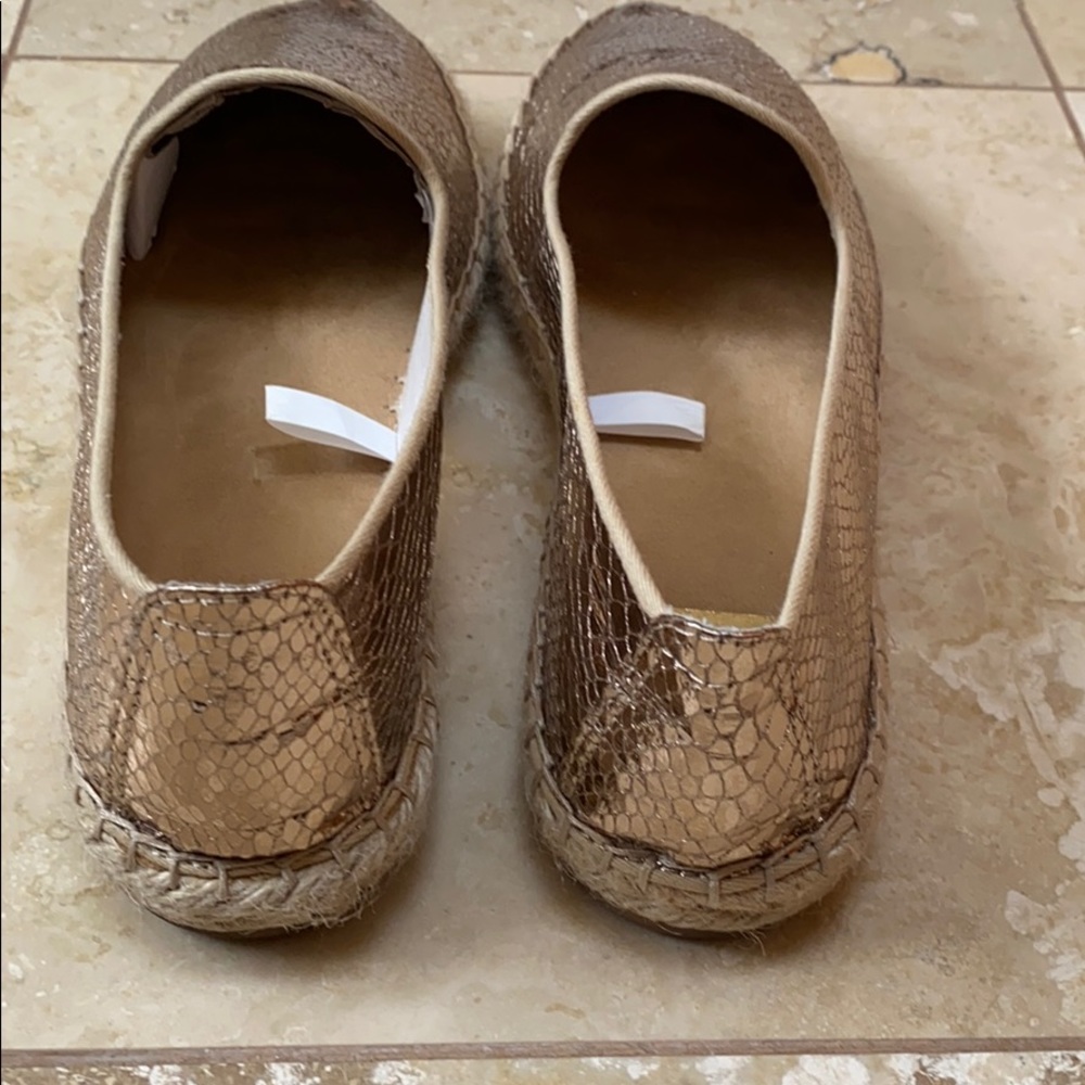 Rose Gold dv shoes size 9 - Picture 3 of 4